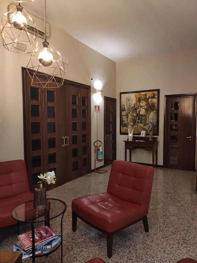 Hotel Svevia Altamura Bagian luar foto