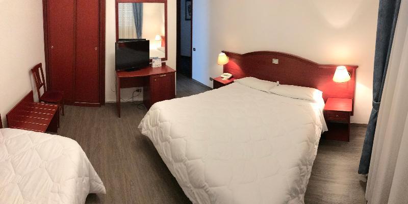 Hotel Svevia Altamura Bagian luar foto