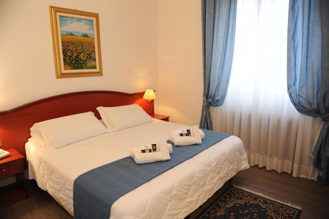 Hotel Svevia Altamura Bagian luar foto